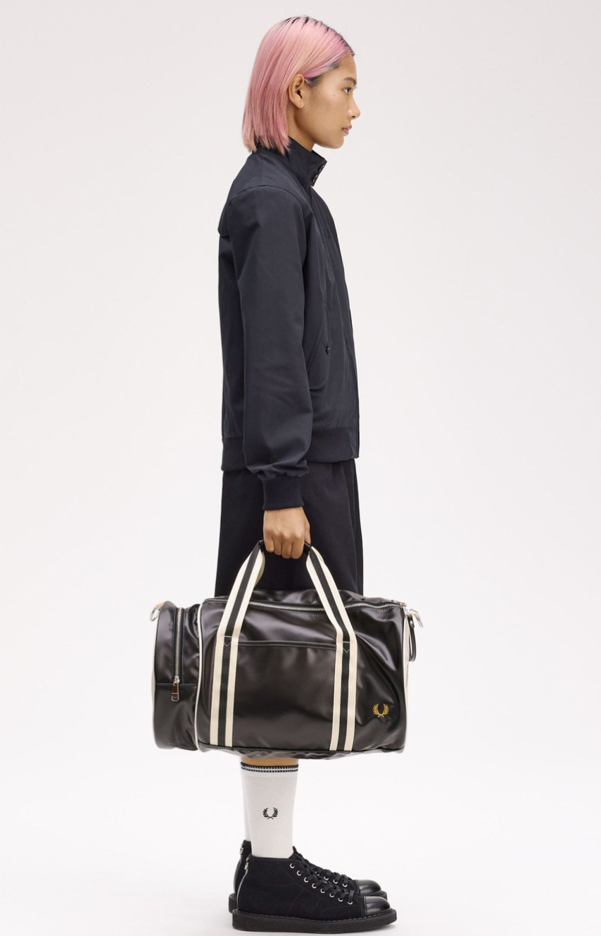 Classic Barrel Bag - Black/Ecru.