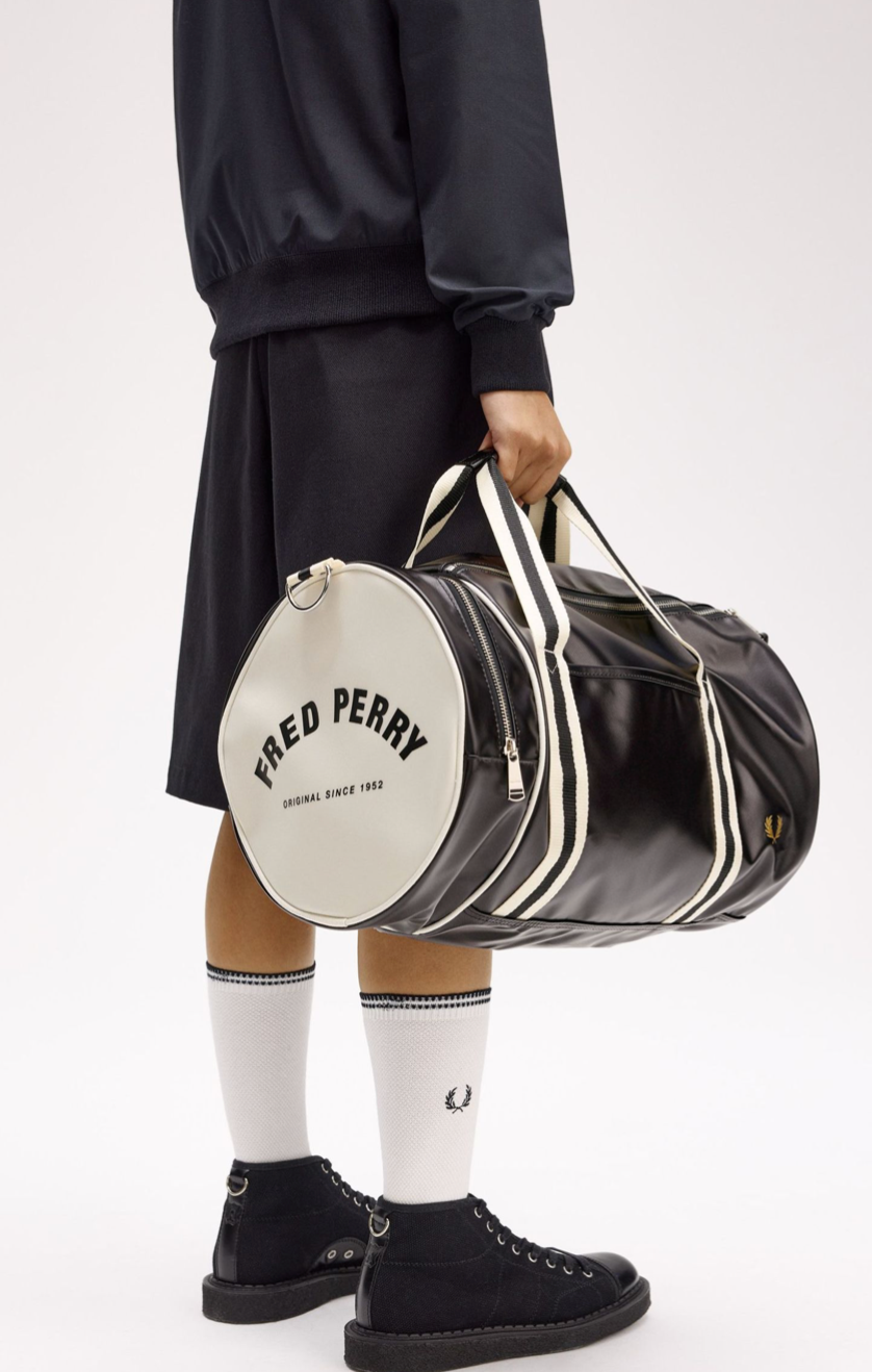 Classic Barrel Bag - Black/Ecru.