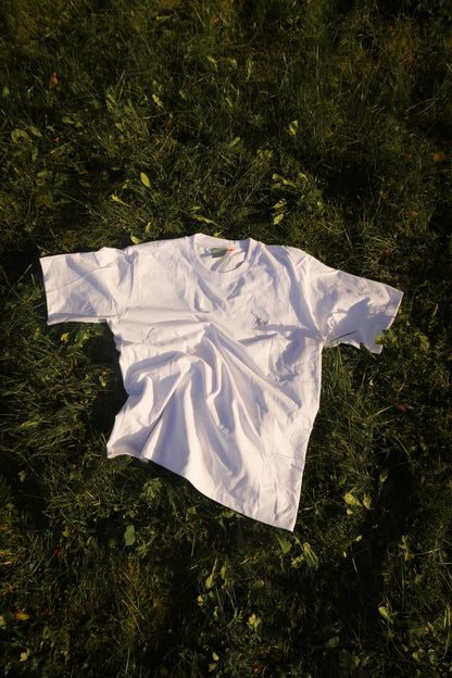 Hotel Wagon Tee